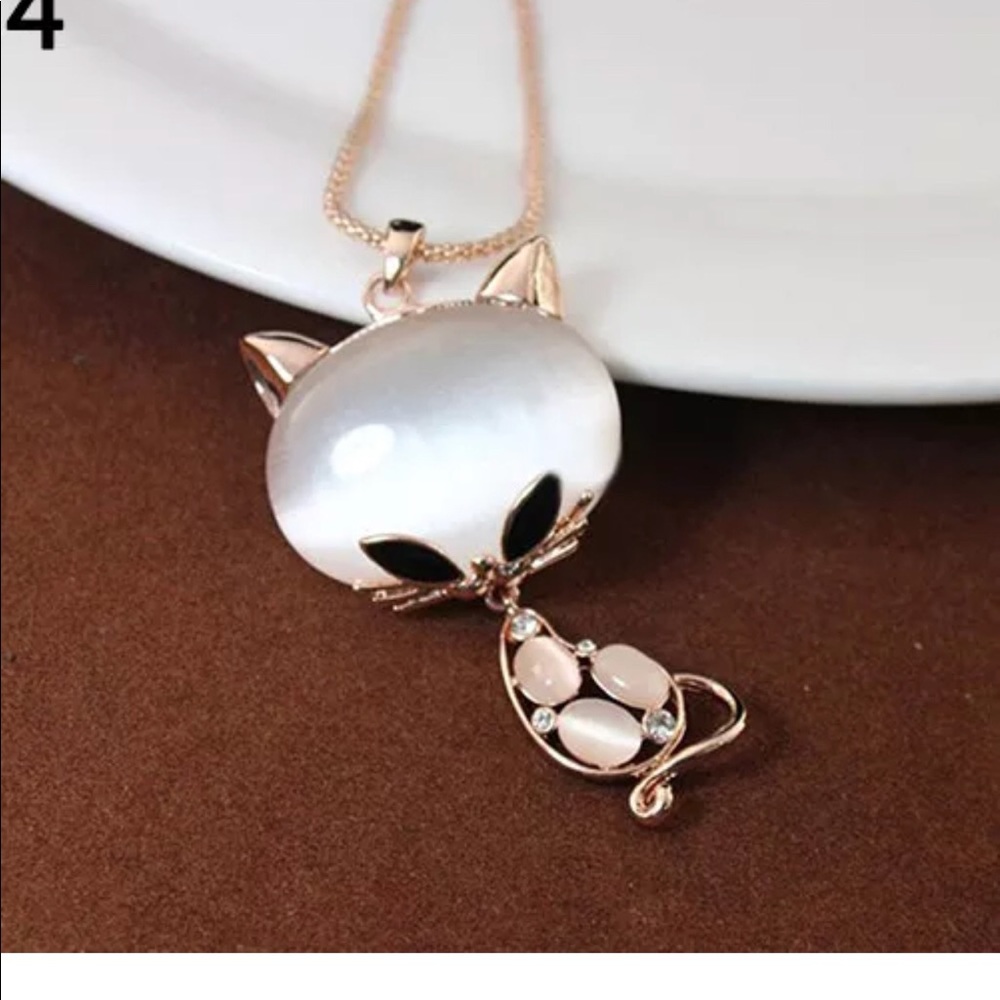 New Rhinestone Cat Long Necklace